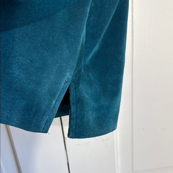 EUC Jones New York Teal Blazer Real Suede Body with Sweater Arms and Collar - Picture 4 of 11